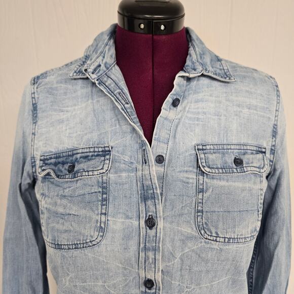 Women's American Eagle Button Down Denim Long Sleeve Top | Size Medium - Picture 5 of 11